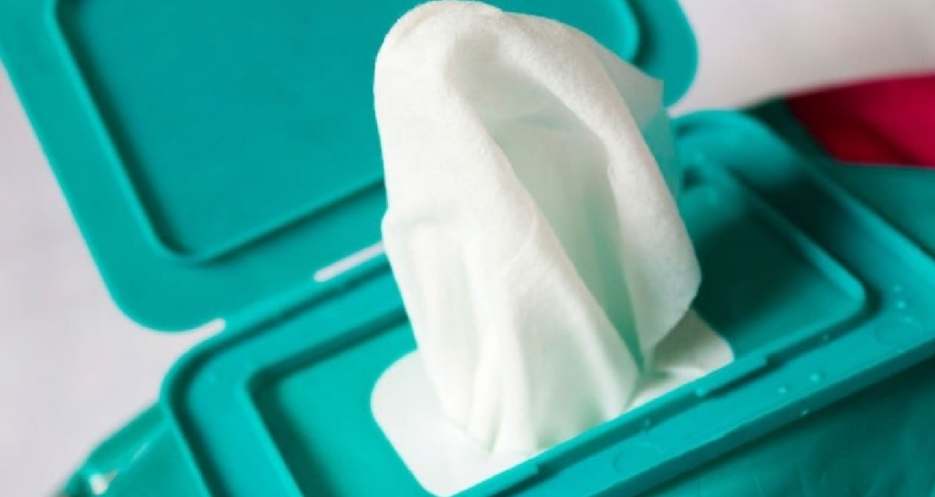 Birleşik Krallık Plastik İçeren Tek Kullanımlık Islak Mendil Satışını Yasaklıyor
